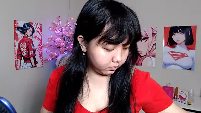 Snapshot of Moertomlly chatting on 09/25/25, 03:56 Moertomlly online show from 09/25/25, 03:56