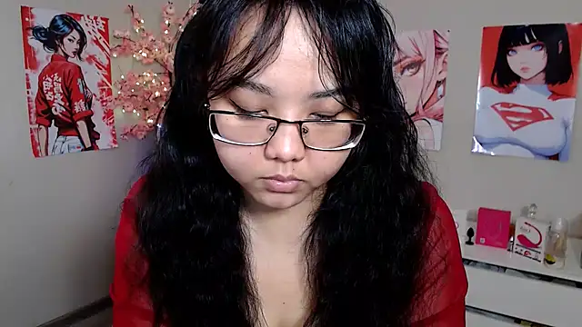 Snapshot of Moertomlly chatting on 10/09/25, 04:57 Moertomlly online show from 10/09/25, 04:57