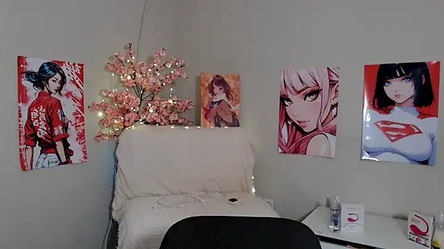 Snapshot of Moertomlly chatting on 11/15/25, 04:38 Moertomlly online show from 11/15/25, 04:38