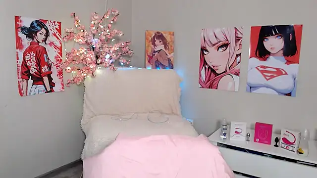 Snapshot of Moertomlly chatting on 09/16/25, 04:24 Moertomlly online show from 09/16/25, 04:24