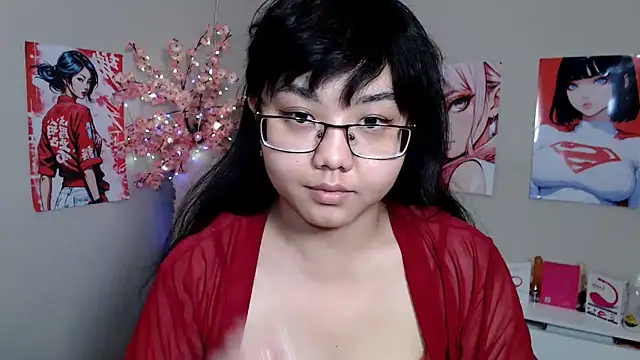 Snapshot of Moertomlly chatting on 10/19/25, 04:15 Moertomlly online show from 10/19/25, 04:15