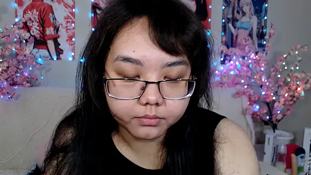 Snapshot of Moertomlly chatting on 07/09/26, 04:24 Moertomlly online show from 07/09/26, 04:24