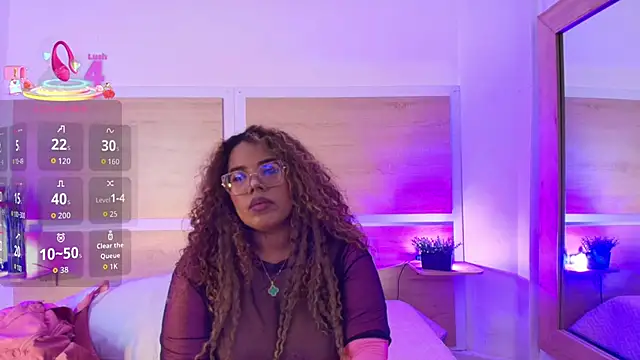  nickypurple  online show from 10/04/25, 07:15