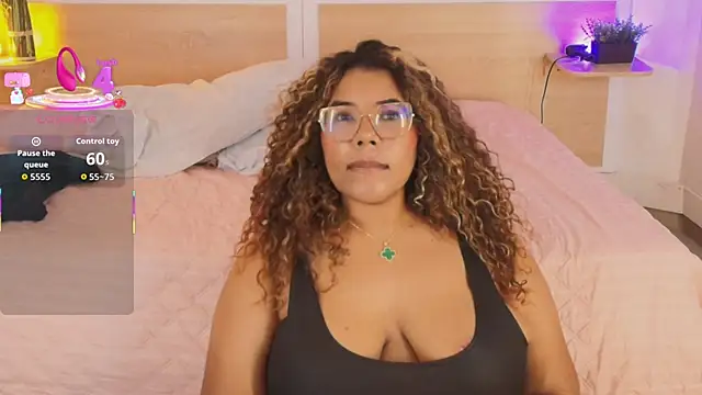  nickypurple  online show from 10/29/25, 07:13