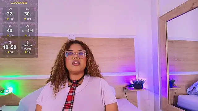  nickypurple  online show from 02/19/26, 07:11