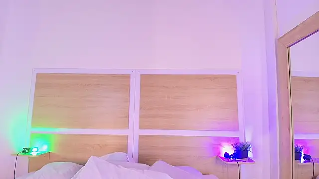  nickypurple  online show from 03/04/26, 07:10