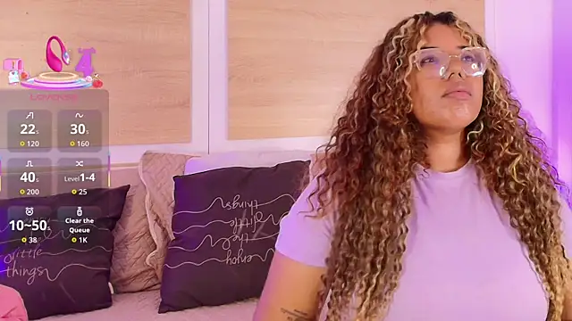  nickypurple  online show from 09/23/25, 02:35