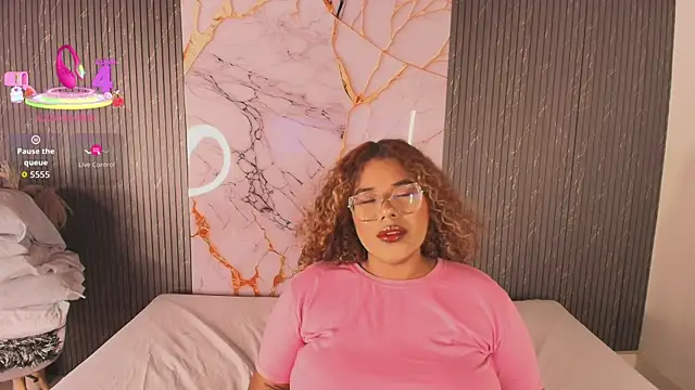  nickypurple  online show from 02/08/26, 12:58