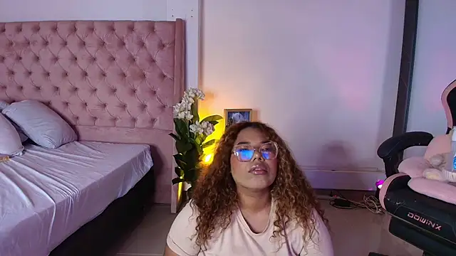  nickypurple  online show from 02/21/26, 01:35