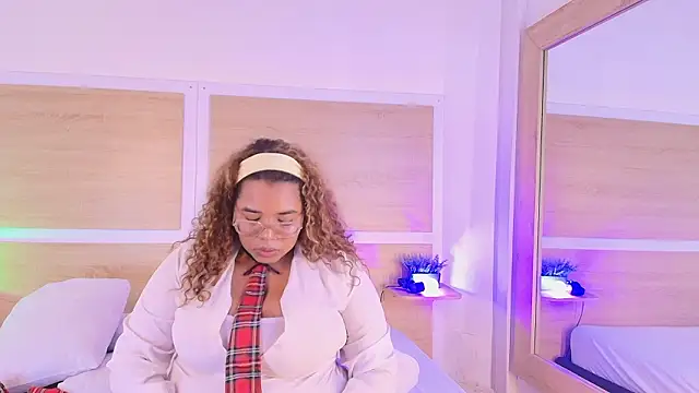  nickypurple  online show from 03/09/26, 07:17