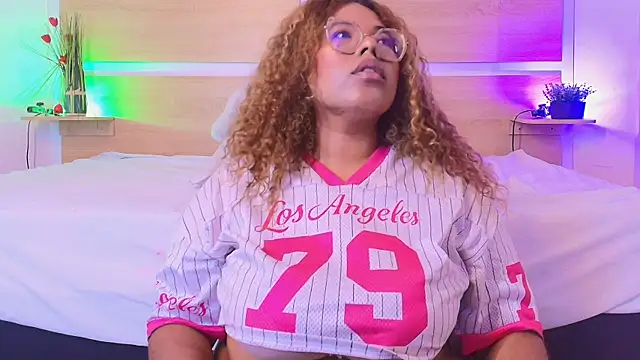  nickypurple  online show from 03/20/26, 06:42