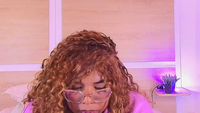  nickypurple  online show from 05/04/26, 05:49