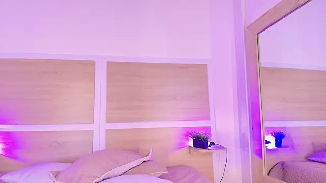  nickypurple  online show from 06/01/26, 06:29