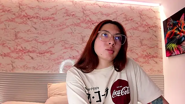 MilaaL online show from 12/16/25, 07:29