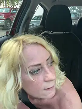 TiffaneyLove online show from 03/05/26, 10:05