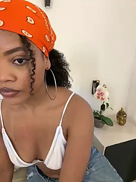 ShadayCarmell online show from 10/13/25, 08:32