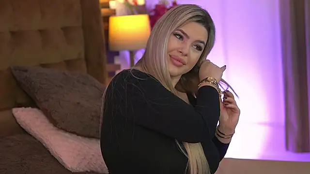 SophieBoobsX online show from 02/08/26, 10:24