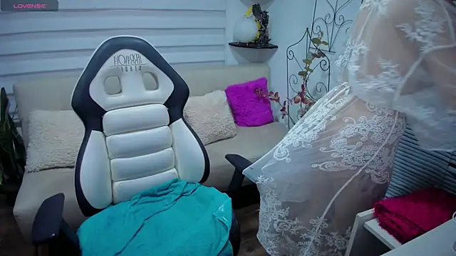 Lunlunera online show from 03/14/26, 02:17