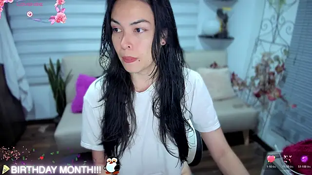 Lunlunera online show from 11/07/25, 01:43