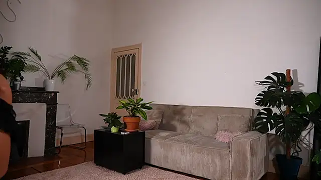 Snapshot of denise_sweetbunny chatting on 01/19/26, 04:33 denise sweetbunny online show from 01/19/26, 04:33