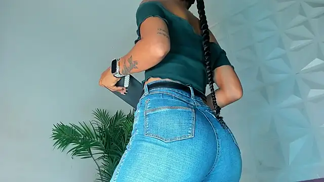 Hellen Sky online show from 12/16/25, 07:18