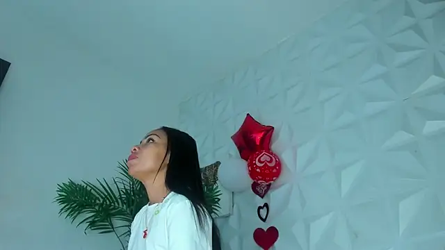 Hellen Sky online show from 02/16/26, 07:12