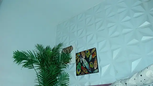 Hellen Sky online show from 11/26/25, 07:14