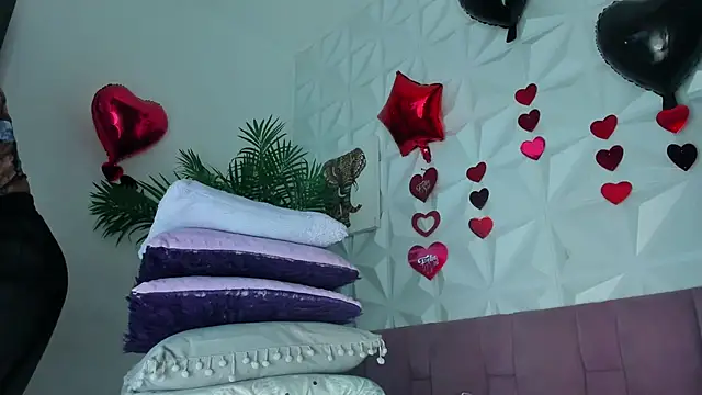 Hellen Sky online show from 03/23/26, 07:03