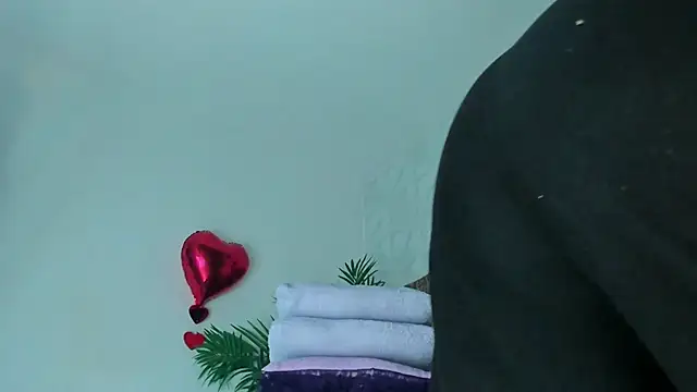 Hellen Sky online show from 03/20/26, 07:04