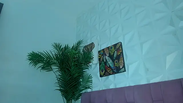 Hellen Sky online show from 02/04/26, 07:09