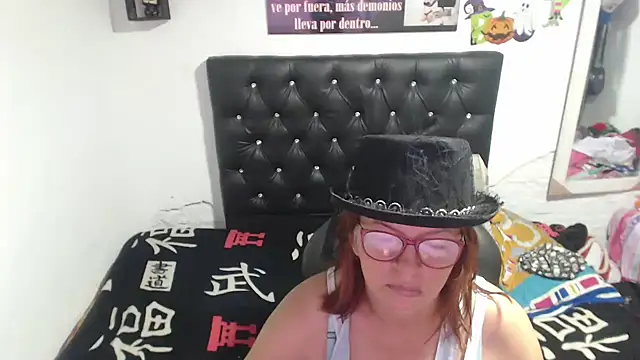 jellyfishhot online show from 10/27/25, 11:27