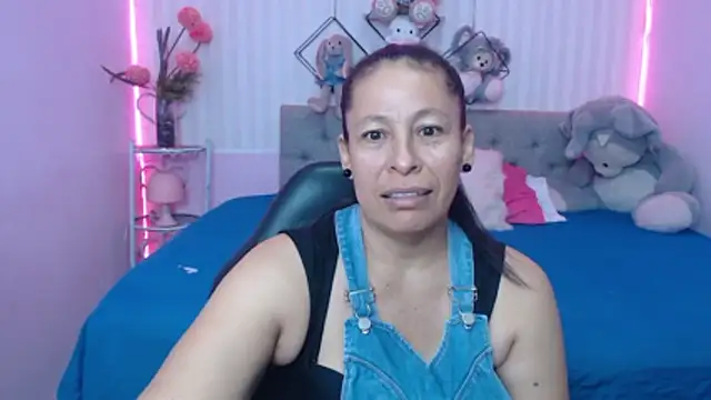 mature martina online show from 05/29/26, 12:00