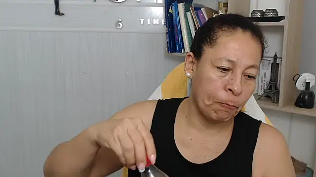 mature martina online show from 07/02/26, 05:35