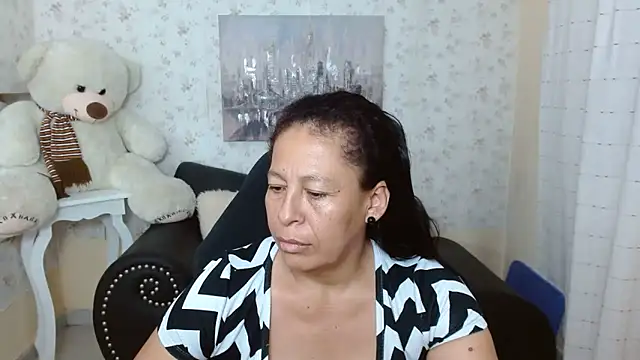 mature martina online show from 04/21/26, 04:19