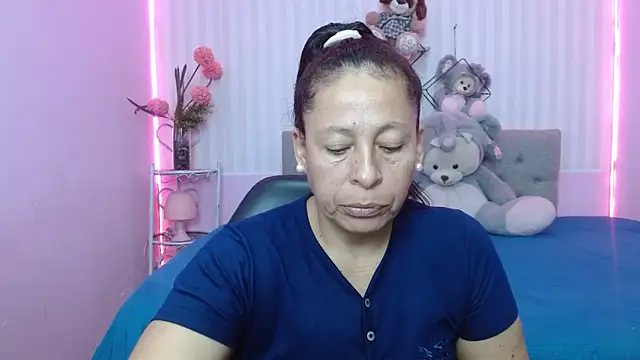 mature martina online show from 05/22/26, 10:30
