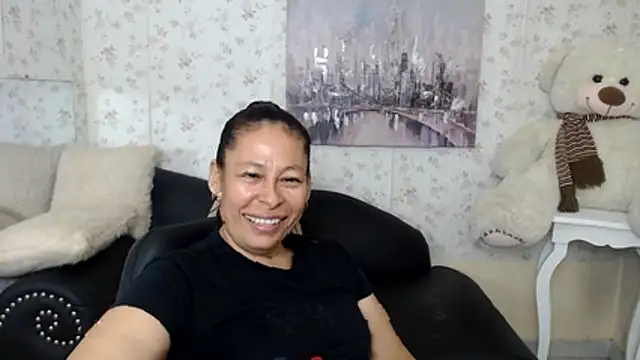 mature martina online show from 06/05/26, 09:53