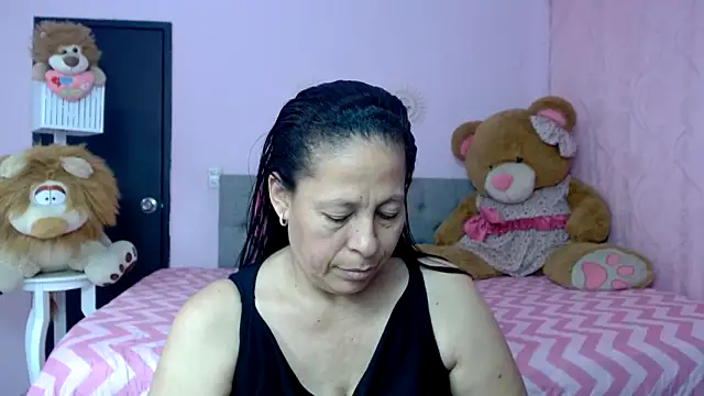 mature martina online show from 12/01/25, 06:42