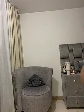 VannessaCruz online show from 06/29/26, 12:39
