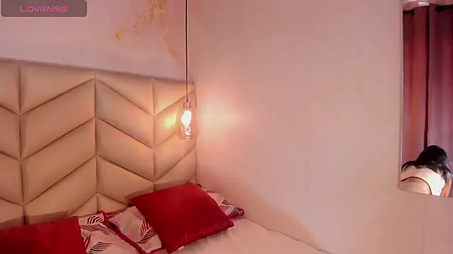 JESYSOZ23  online show from 11/17/25, 04:00