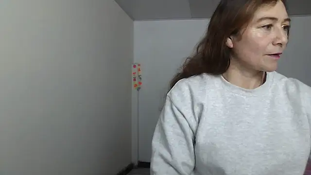 ruby-milf1 online show from 02/11/25, 08:10