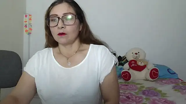 ruby-milf1 online show from 02/18/25, 07:52