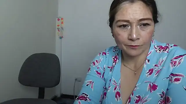 ruby-milf1 online show from 03/22/25, 08:26