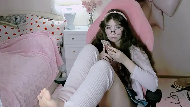 RuthMorse online show from 02/24/26, 06:42