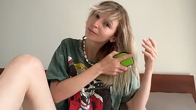 Snapshot of ivankai_ chatting on 02/24/26, 03:18 ivankai online show from 02/24/26, 03:18