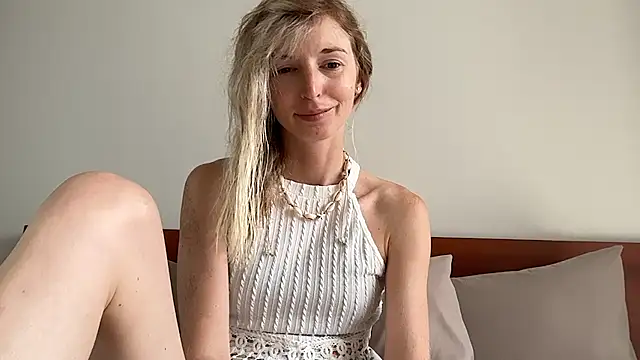 Snapshot of ivankai_ chatting on 02/28/26, 03:17 ivankai online show from 02/28/26, 03:17