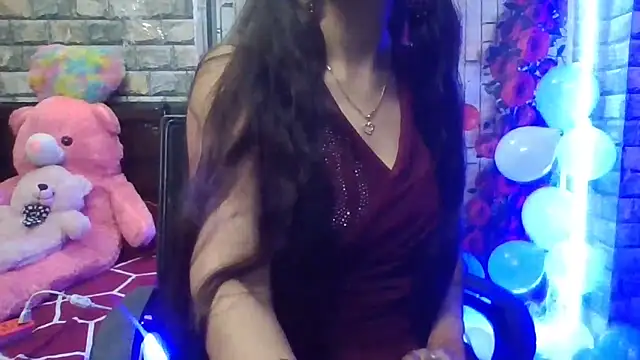 Sexy iknoor online show from 02/14/26, 06:13