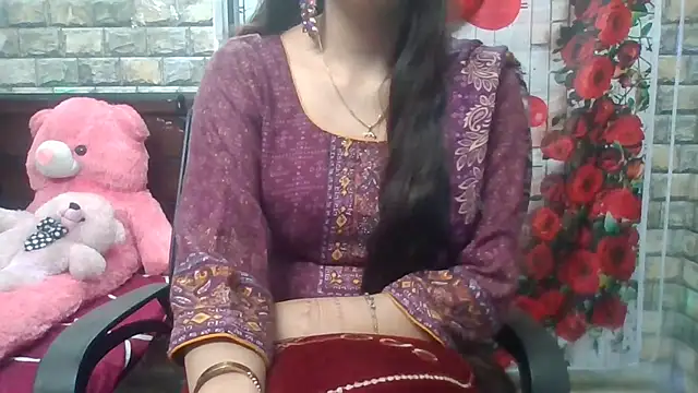 Sexy iknoor online show from 02/24/26, 05:30