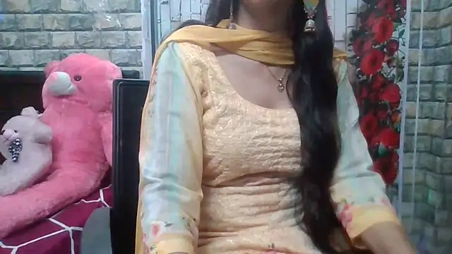 Sexy iknoor online show from 03/07/26, 05:36