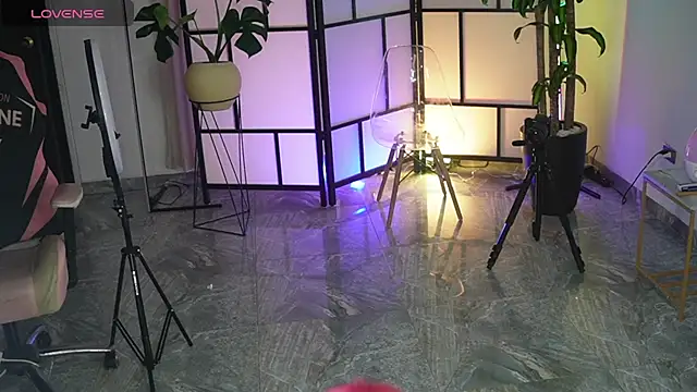 isa red hair online show from 03/08/26, 11:41