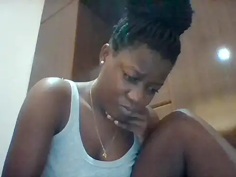 Alessandrajenna online show from 04/14/26, 07:46